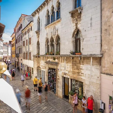Modern With Open-air Parking * Porec